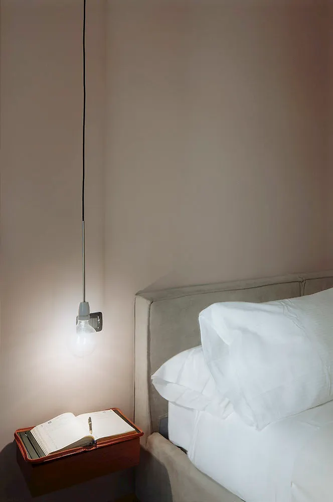 Apartment Fifty Eight Suites Milan Italy