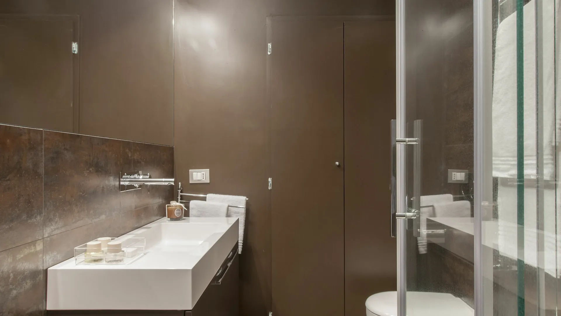 Fifty Eight Suites Milan